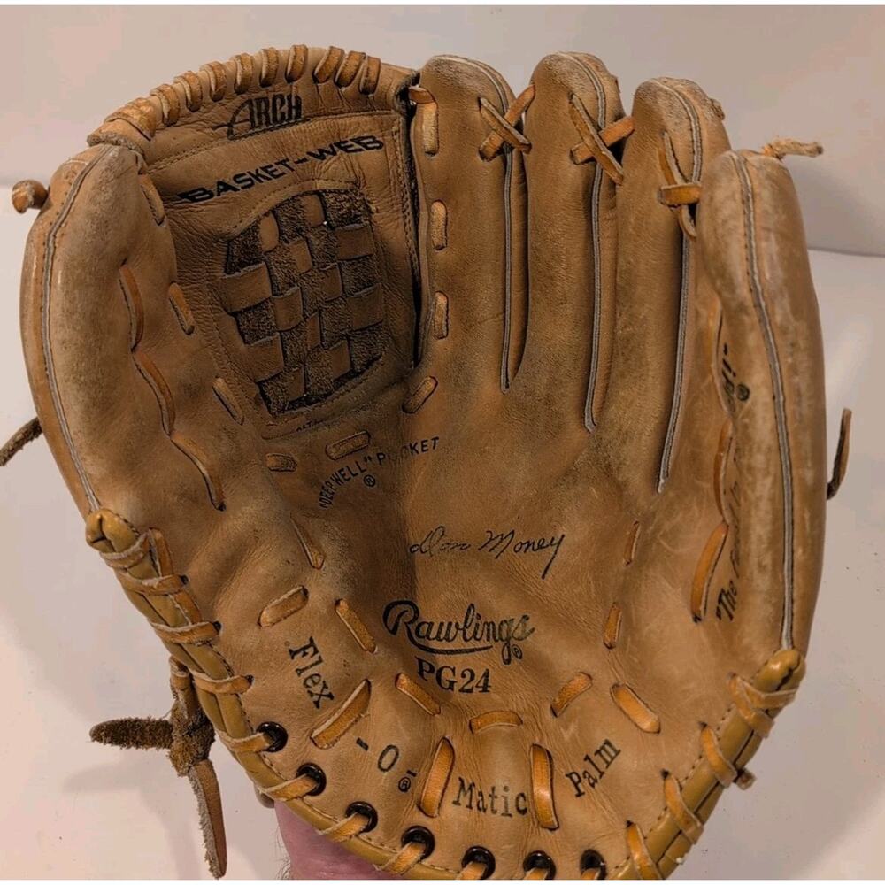 Rawlings PG 24 Baseball Glove - For Right Handed Thrower - Used
